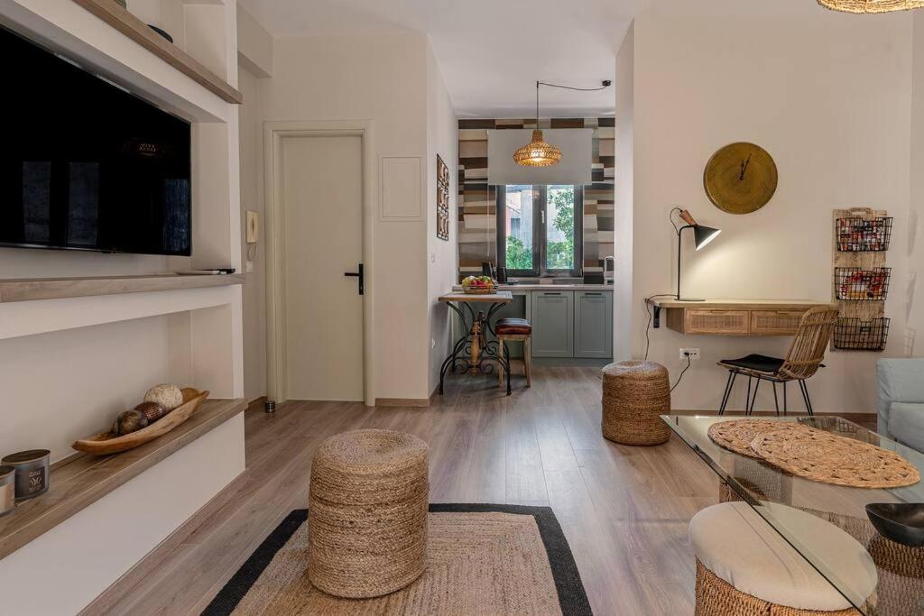 Enigma, A Lux And Boho City Apartment Downtown Preveza Eksteriør billede